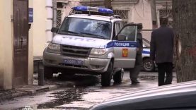 Она в ловушке